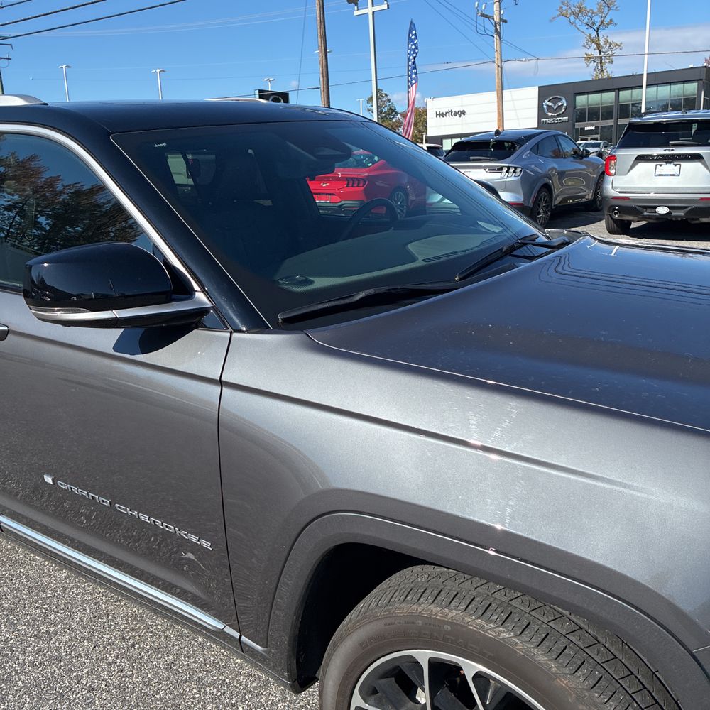 2023 Jeep Grand Cherokee Summit Reserve