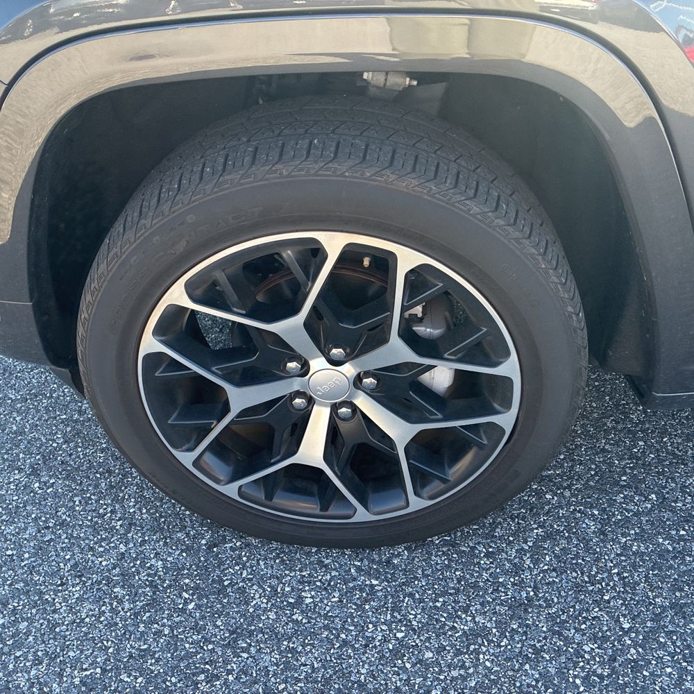 2023 Jeep Grand Cherokee Summit Reserve