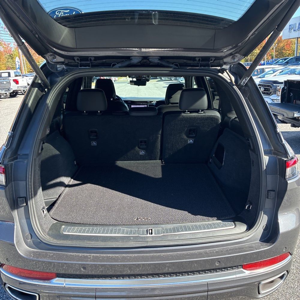 2023 Jeep Grand Cherokee Summit Reserve