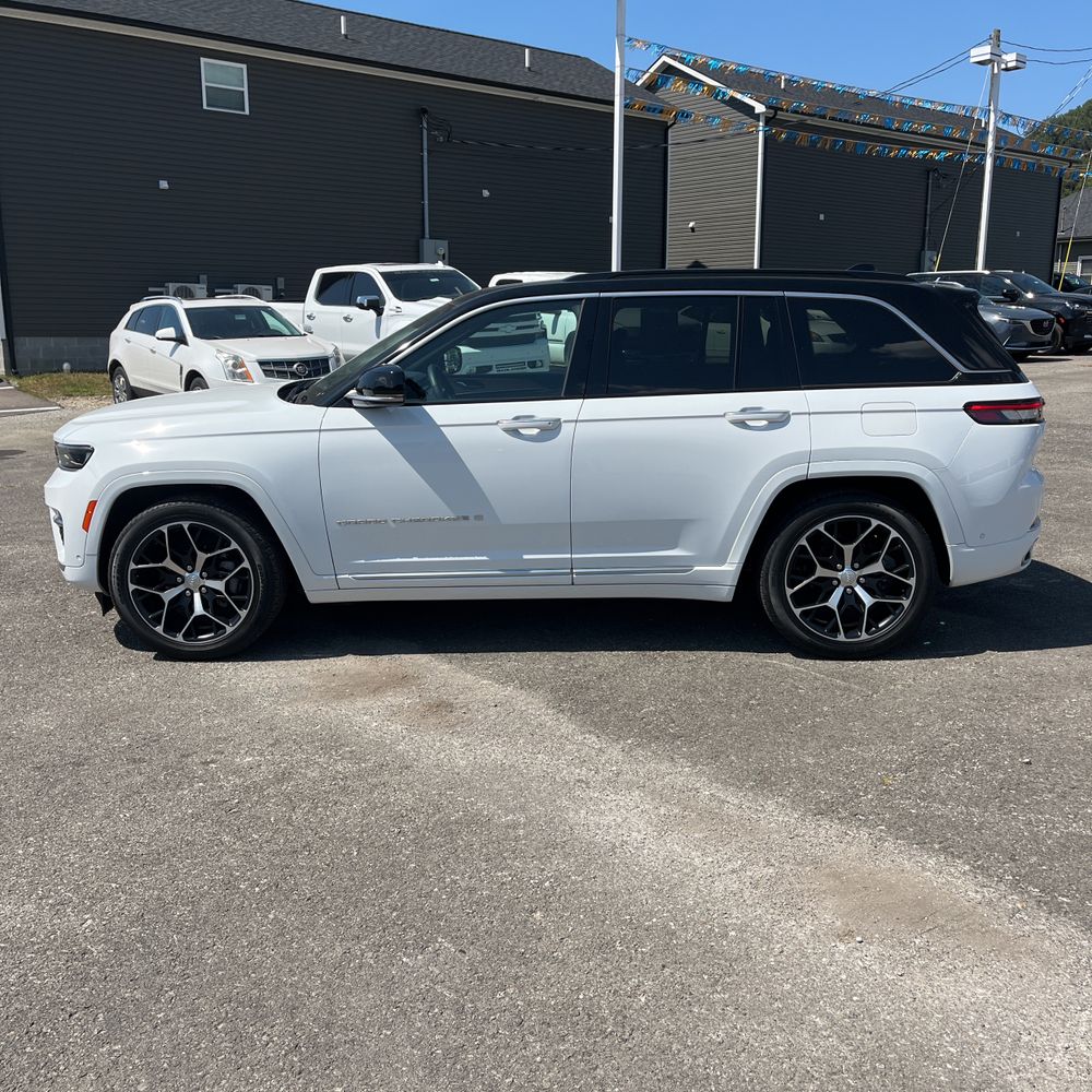 2024 Jeep Grand Cherokee Summit Reserve
