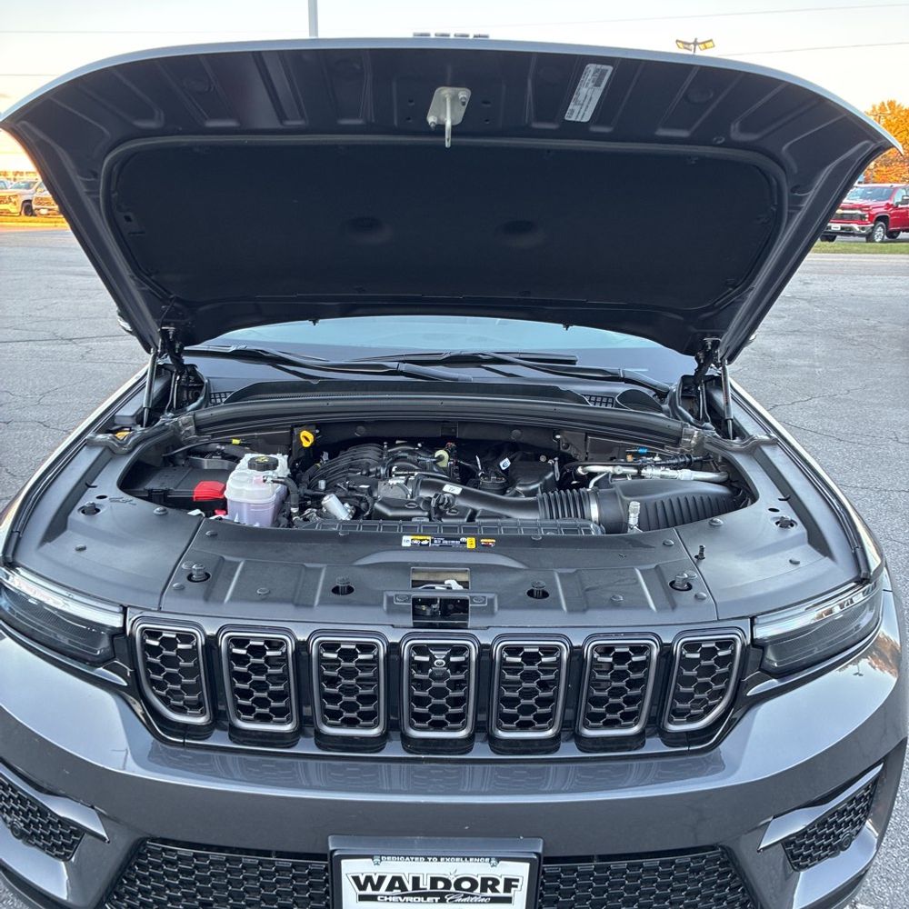 2025 Jeep Grand Cherokee Summit