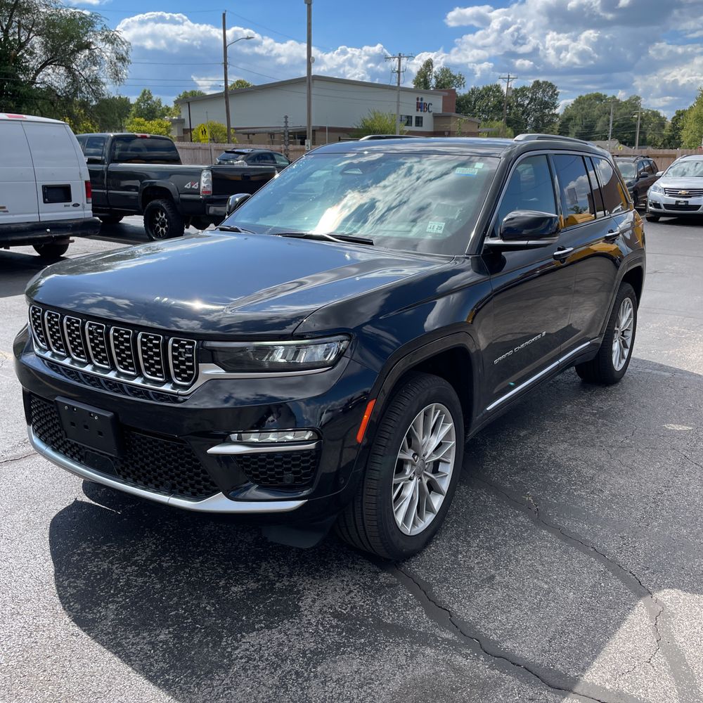 2024 Jeep Grand Cherokee Summit