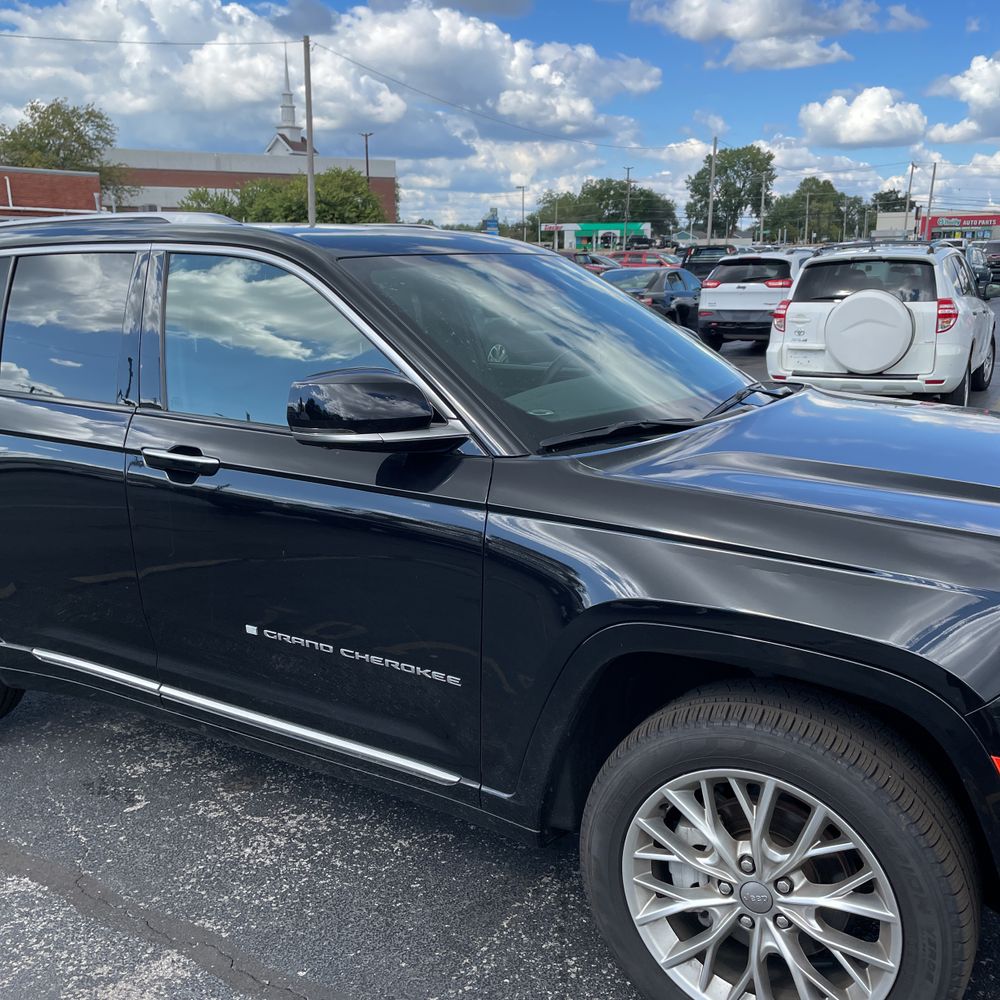 2024 Jeep Grand Cherokee Summit
