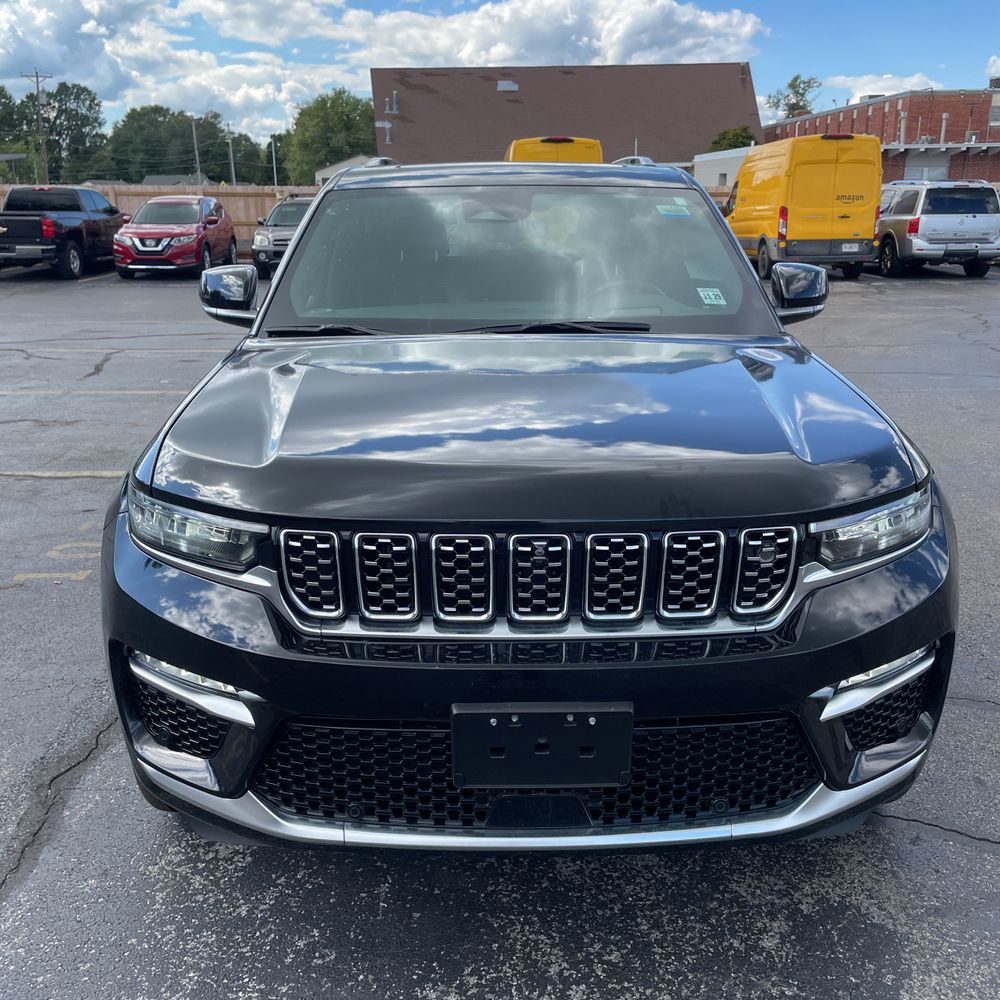 2024 Jeep Grand Cherokee Summit
