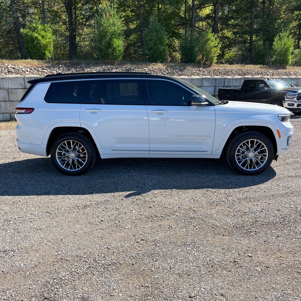 2025 Jeep Grand Cherokee L Summit