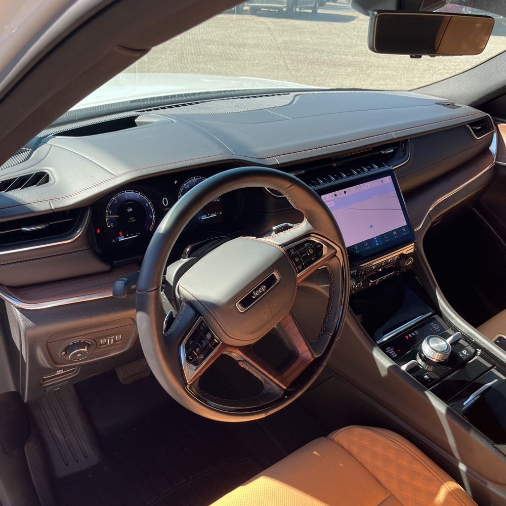 2025 Jeep Grand Cherokee L Summit