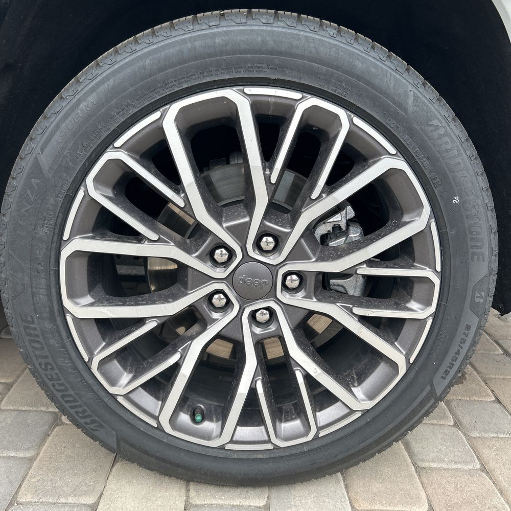 2023 Jeep Grand Cherokee L Summit Reserve