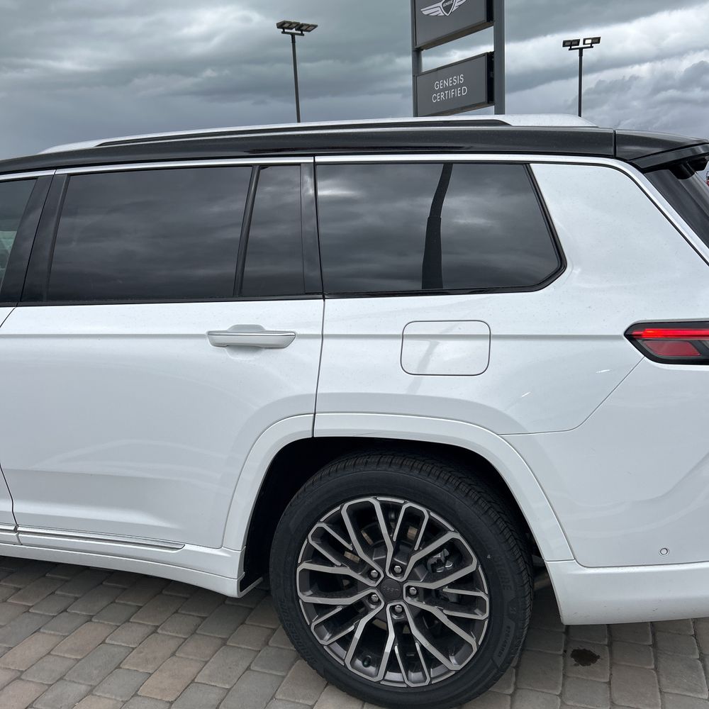 2023 Jeep Grand Cherokee L Summit Reserve