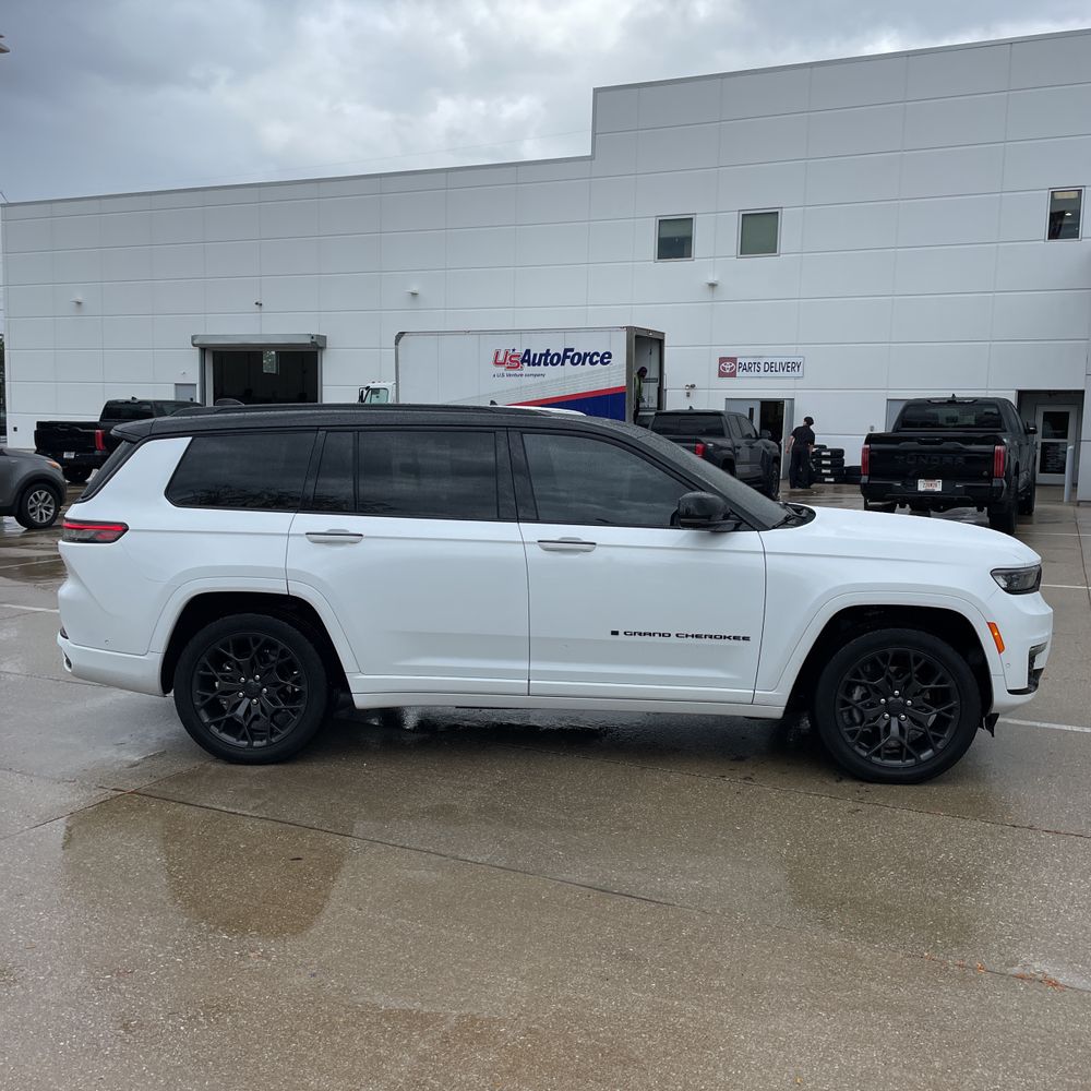 2025 Jeep Grand Cherokee L Summit