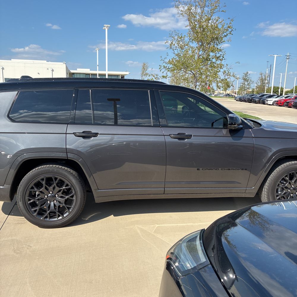 2024 Jeep Grand Cherokee L Summit