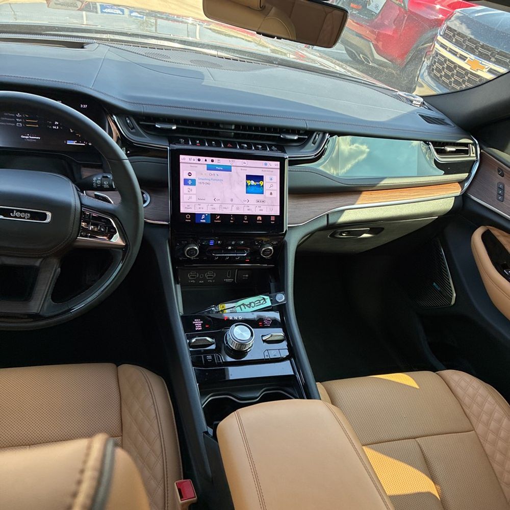 2024 Jeep Grand Cherokee L Summit