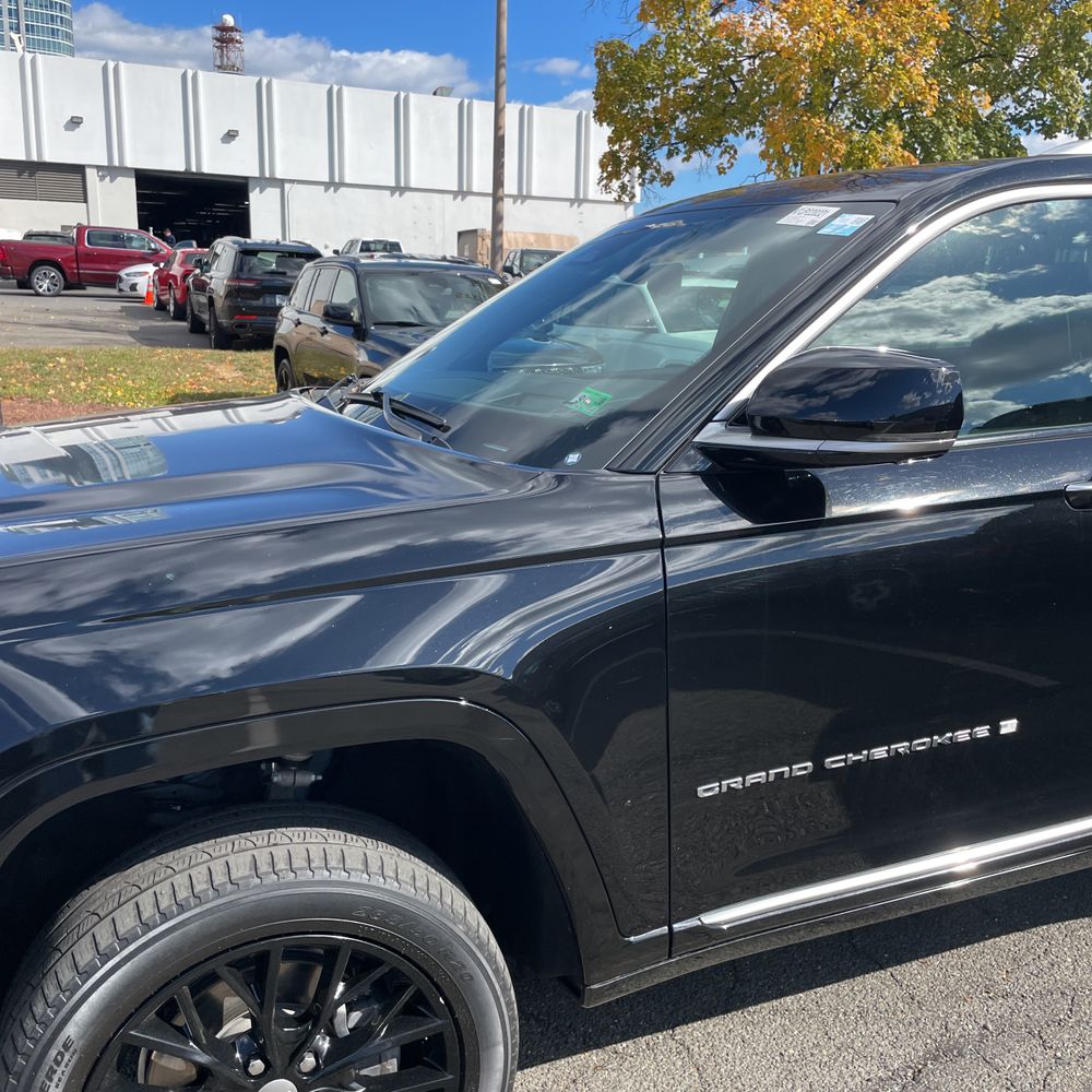 2022 Jeep Grand Cherokee L Summit