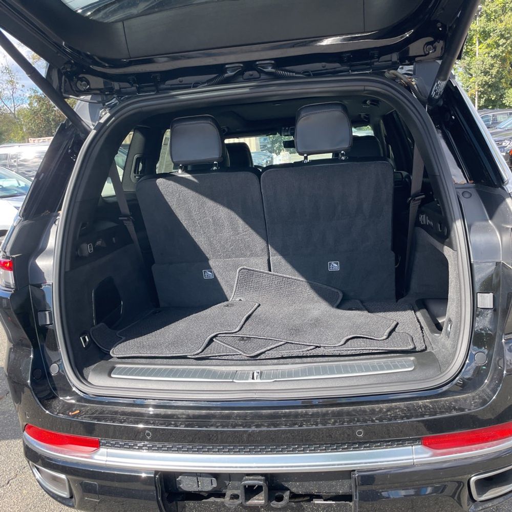 2022 Jeep Grand Cherokee L Summit