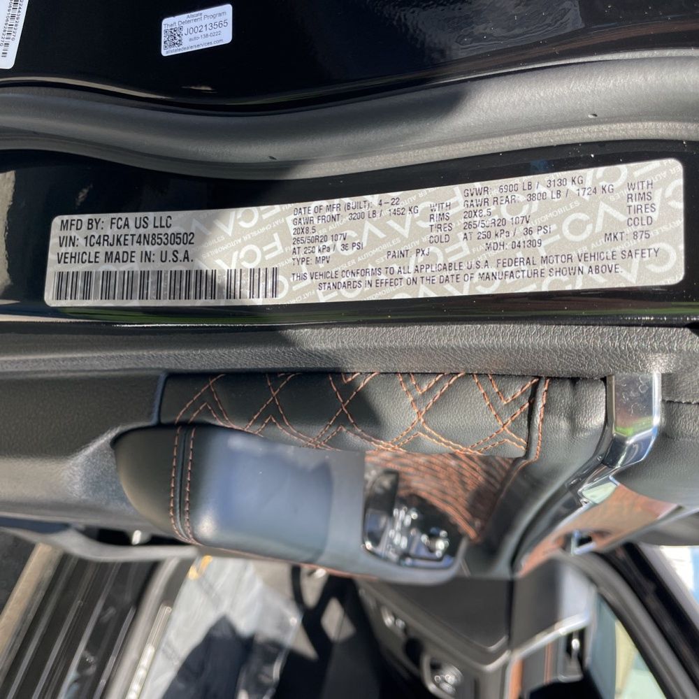 2022 Jeep Grand Cherokee L Summit