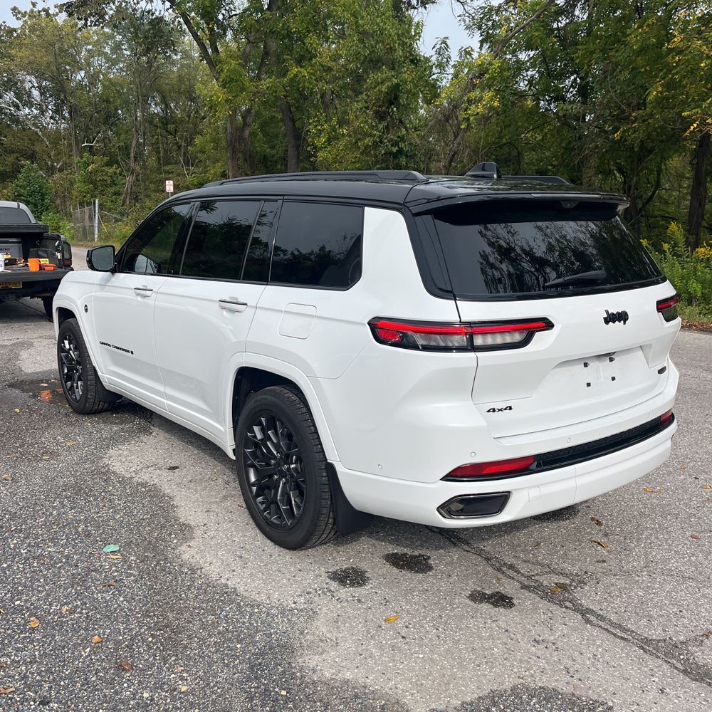 2024 Jeep Grand Cherokee L Summit Reserve