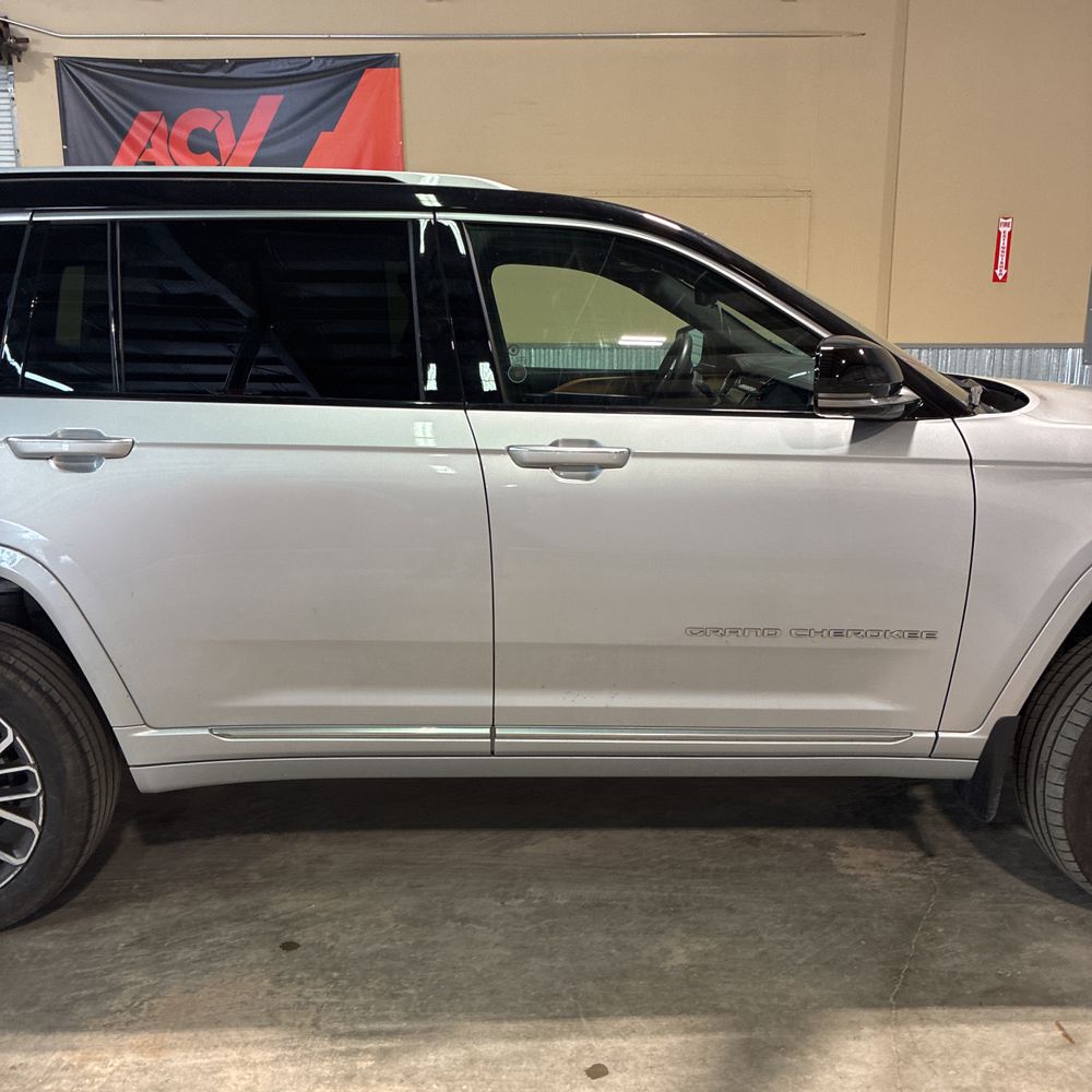 2022 Jeep Grand Cherokee L Summit