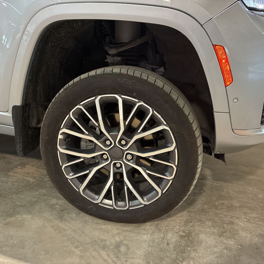 2022 Jeep Grand Cherokee L Summit