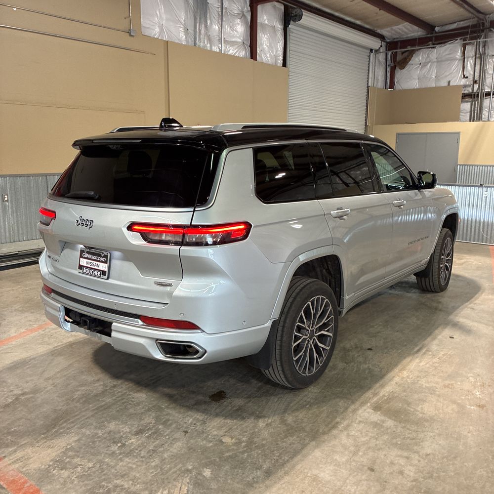 2022 Jeep Grand Cherokee L Summit