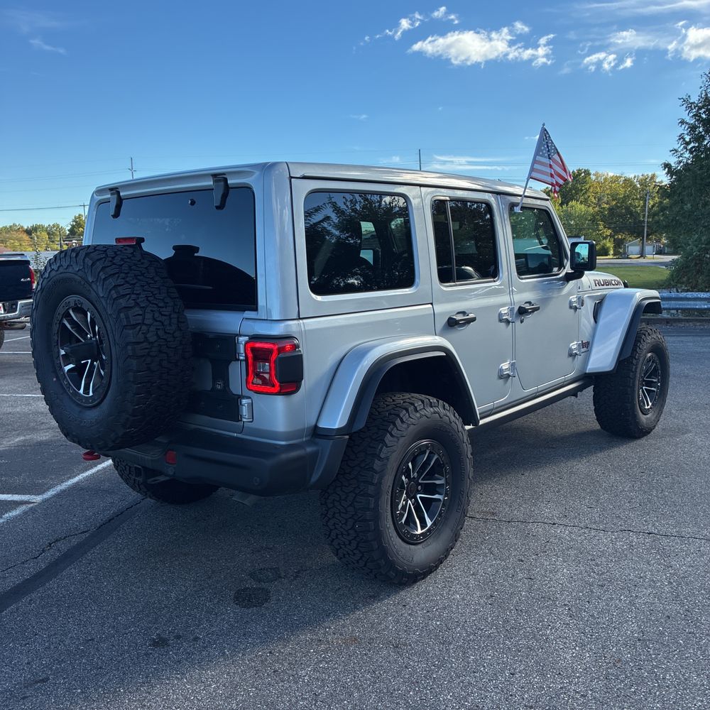 2024 Jeep Wrangler Rubicon X