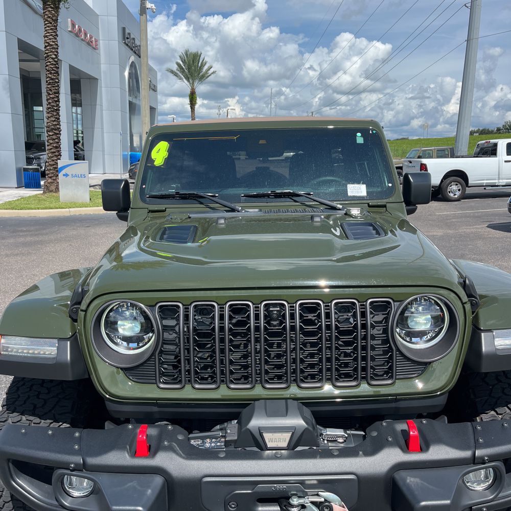 2024 Jeep Wrangler Rubicon X