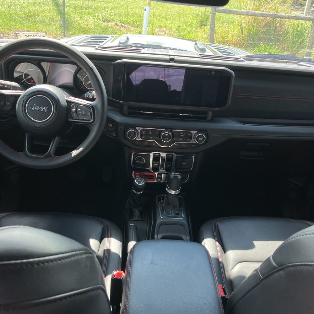 2024 Jeep Wrangler Rubicon X