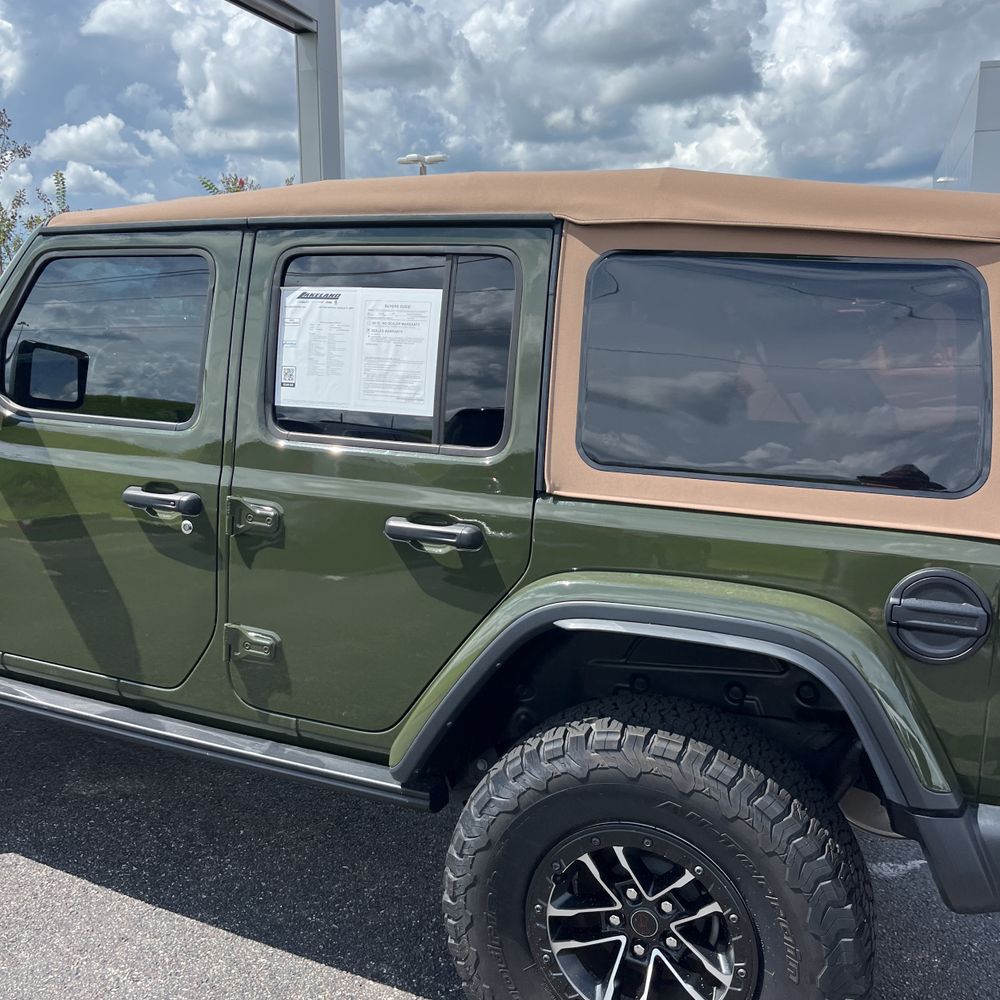2024 Jeep Wrangler Rubicon X