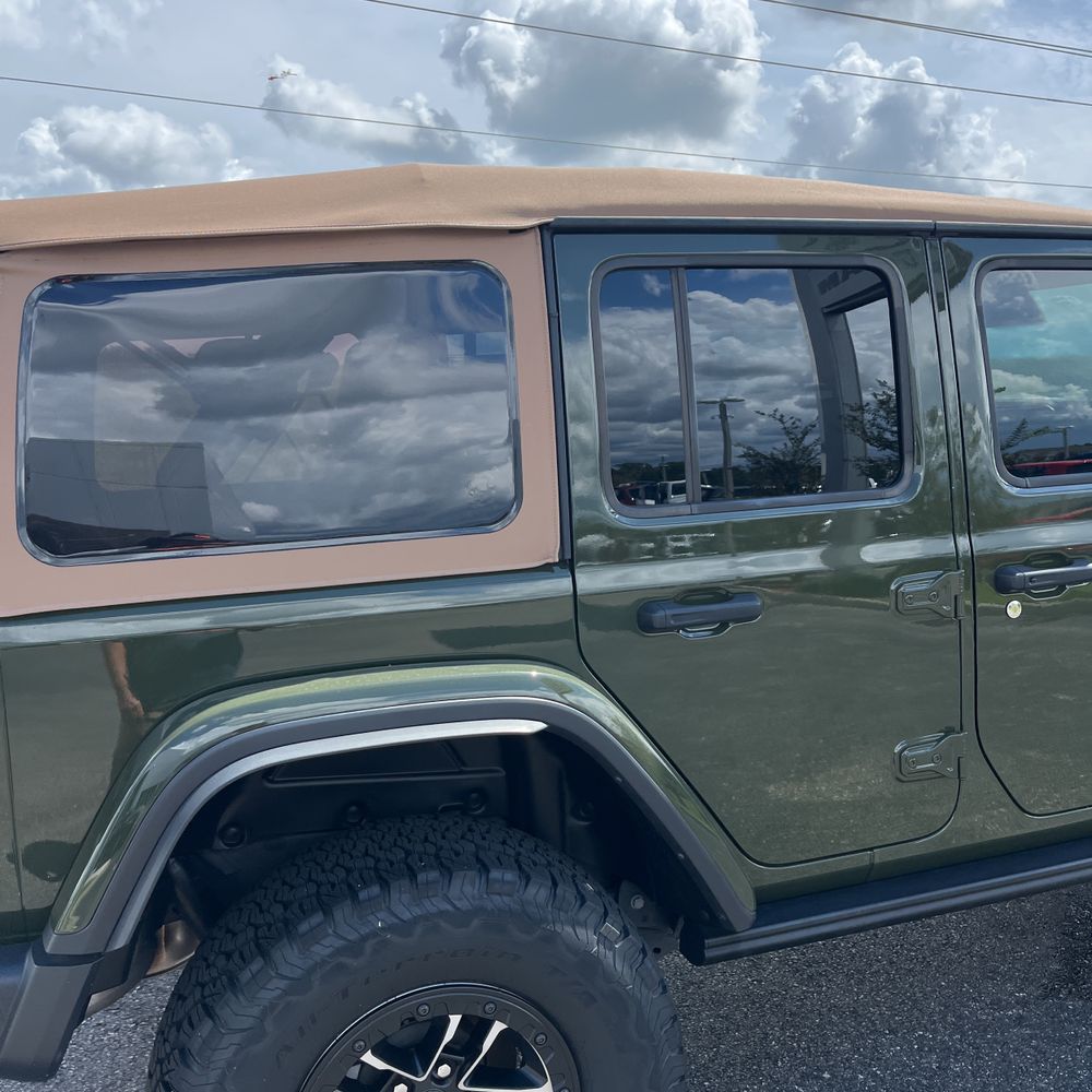 2024 Jeep Wrangler Rubicon X