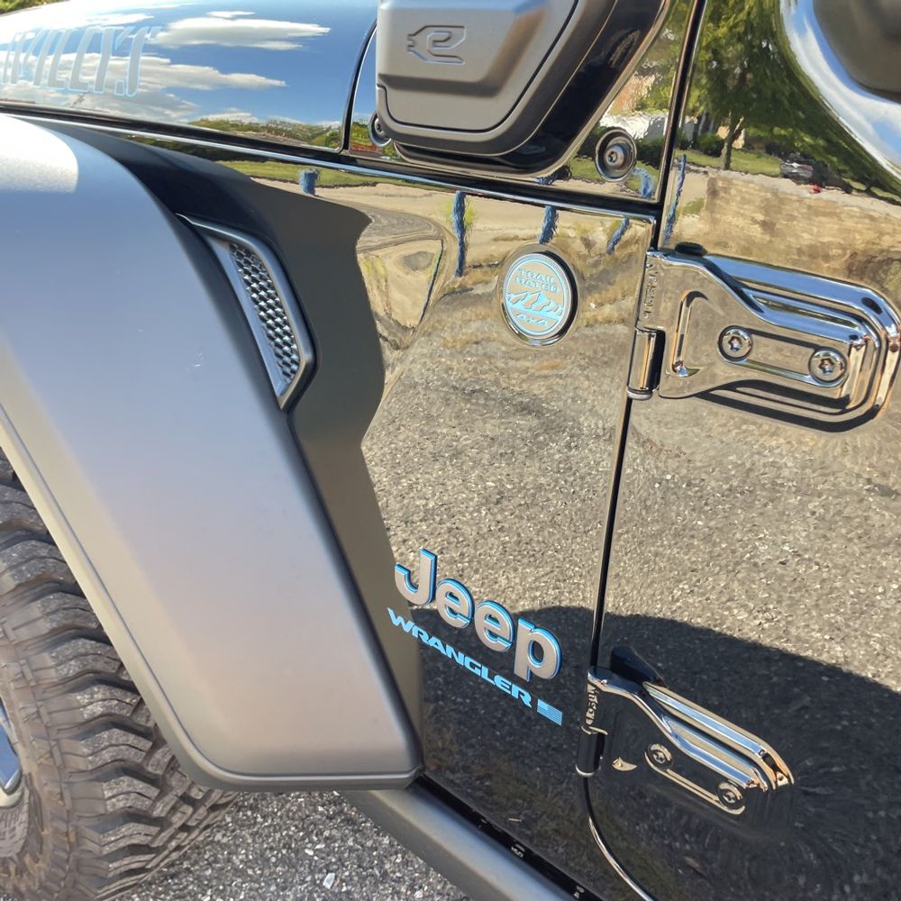2025 Jeep Wrangler Willys 4xe