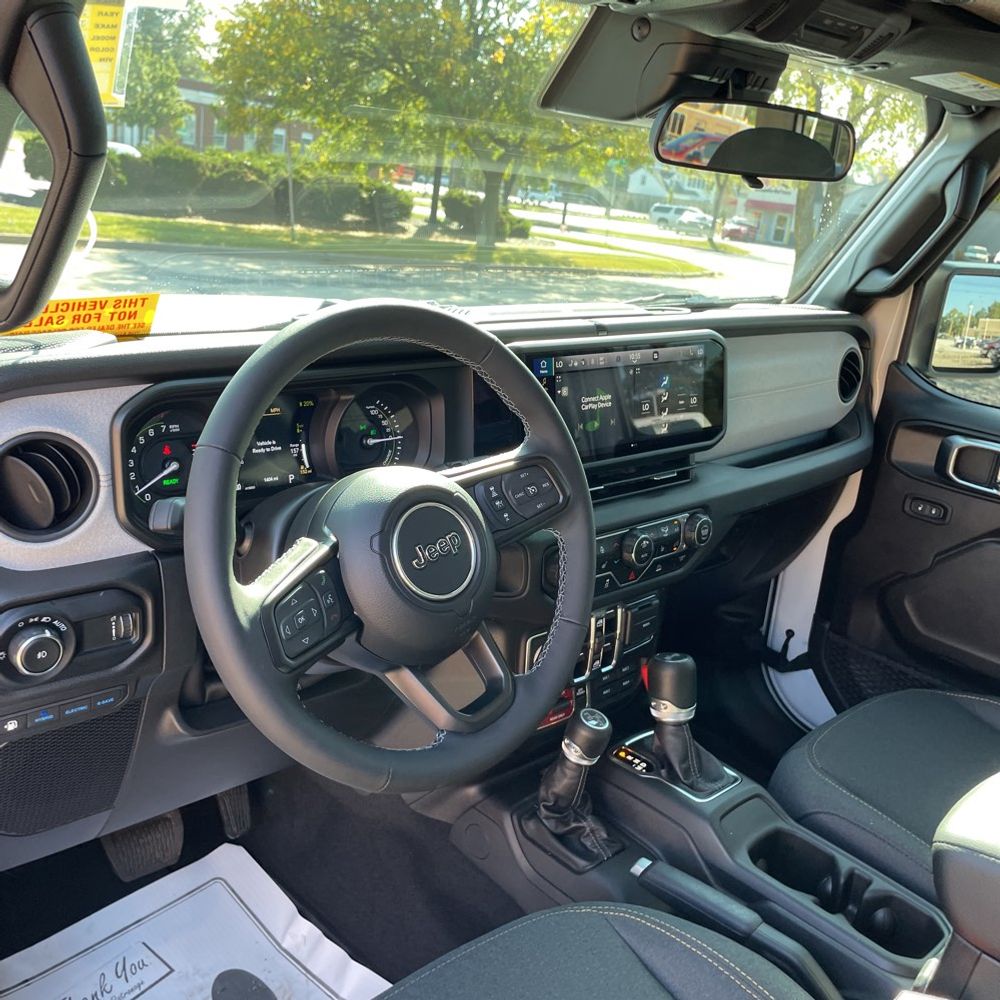 2025 Jeep Wrangler Willys 4xe