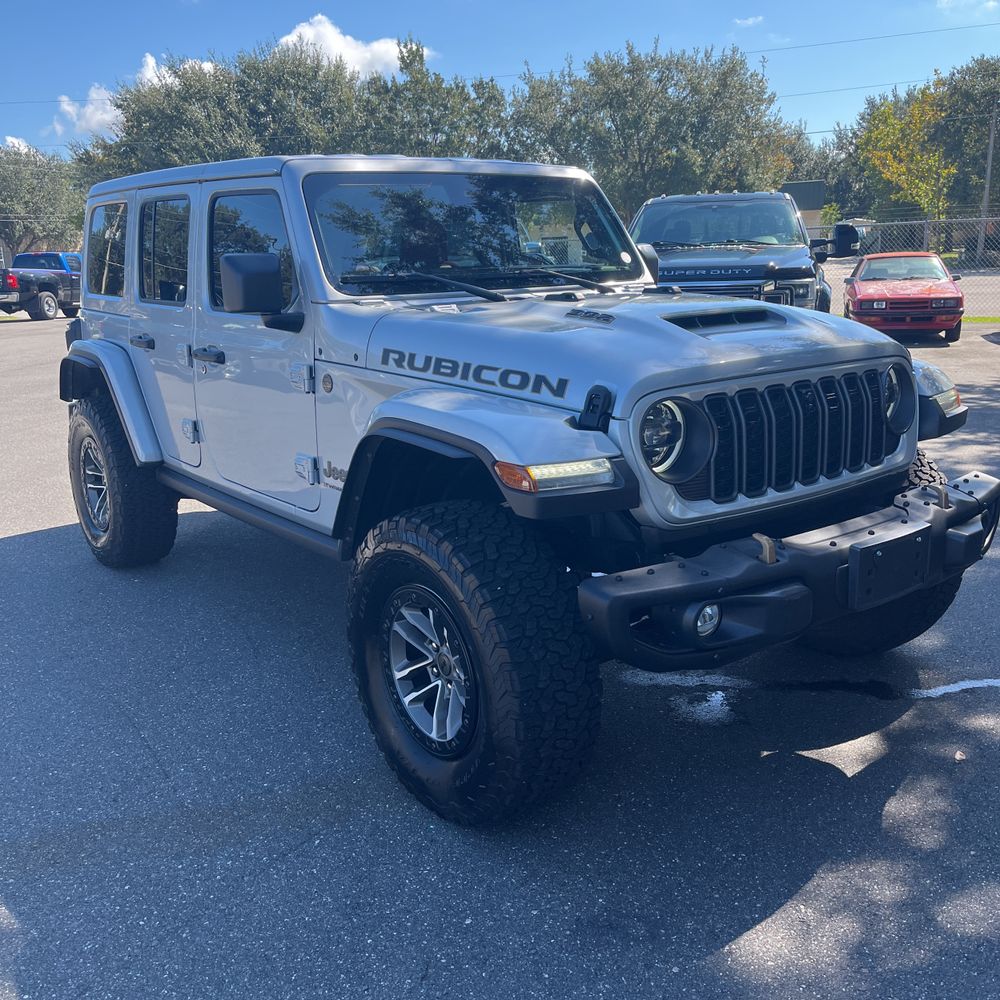 2024 Jeep Wrangler Rubicon 392