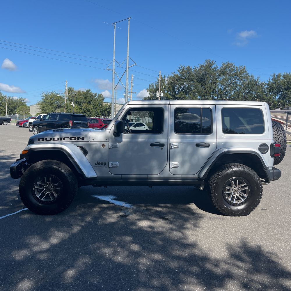 2024 Jeep Wrangler Rubicon 392