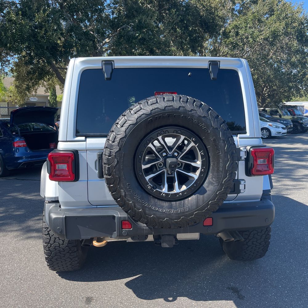 2024 Jeep Wrangler Rubicon 392