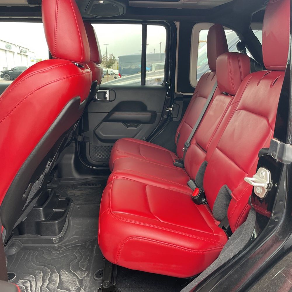 2024 Jeep Wrangler Rubicon 392