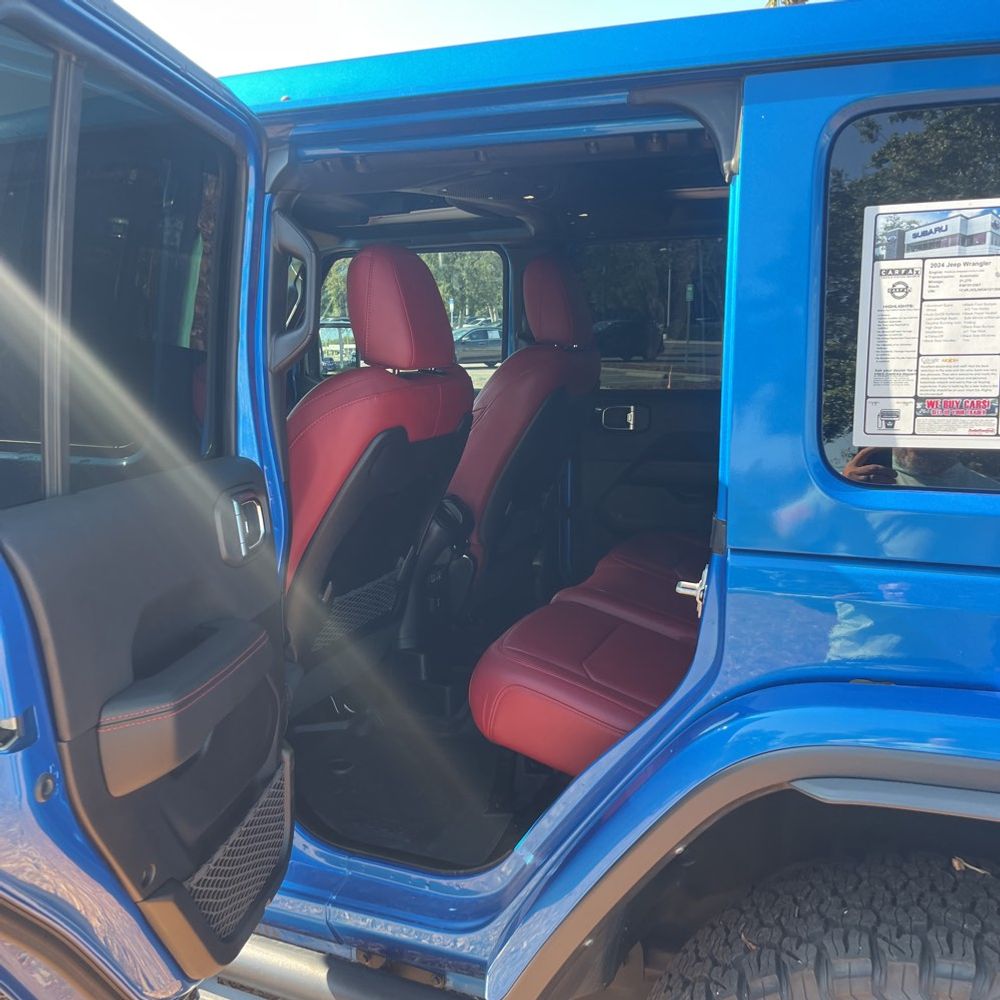 2024 Jeep Wrangler Rubicon 392