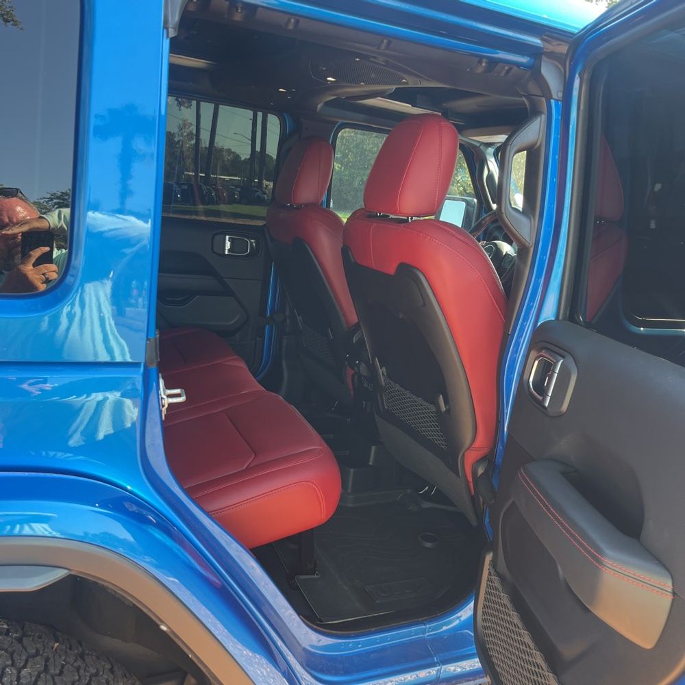 2024 Jeep Wrangler Rubicon 392