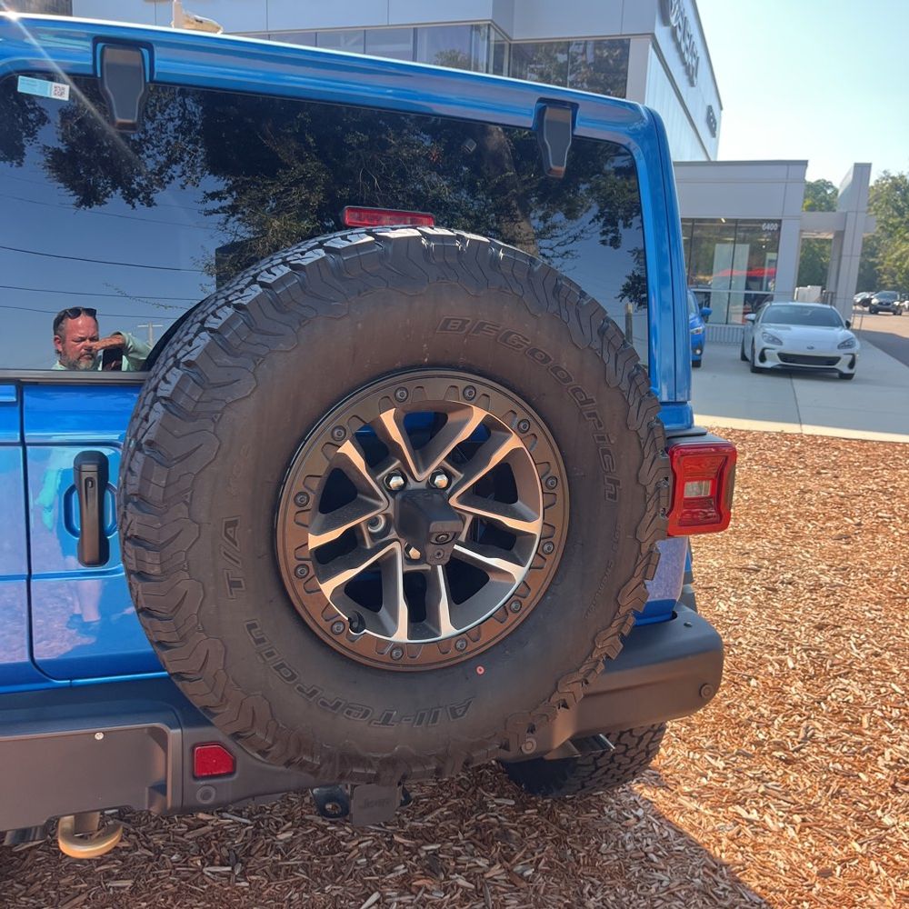 2024 Jeep Wrangler Rubicon 392