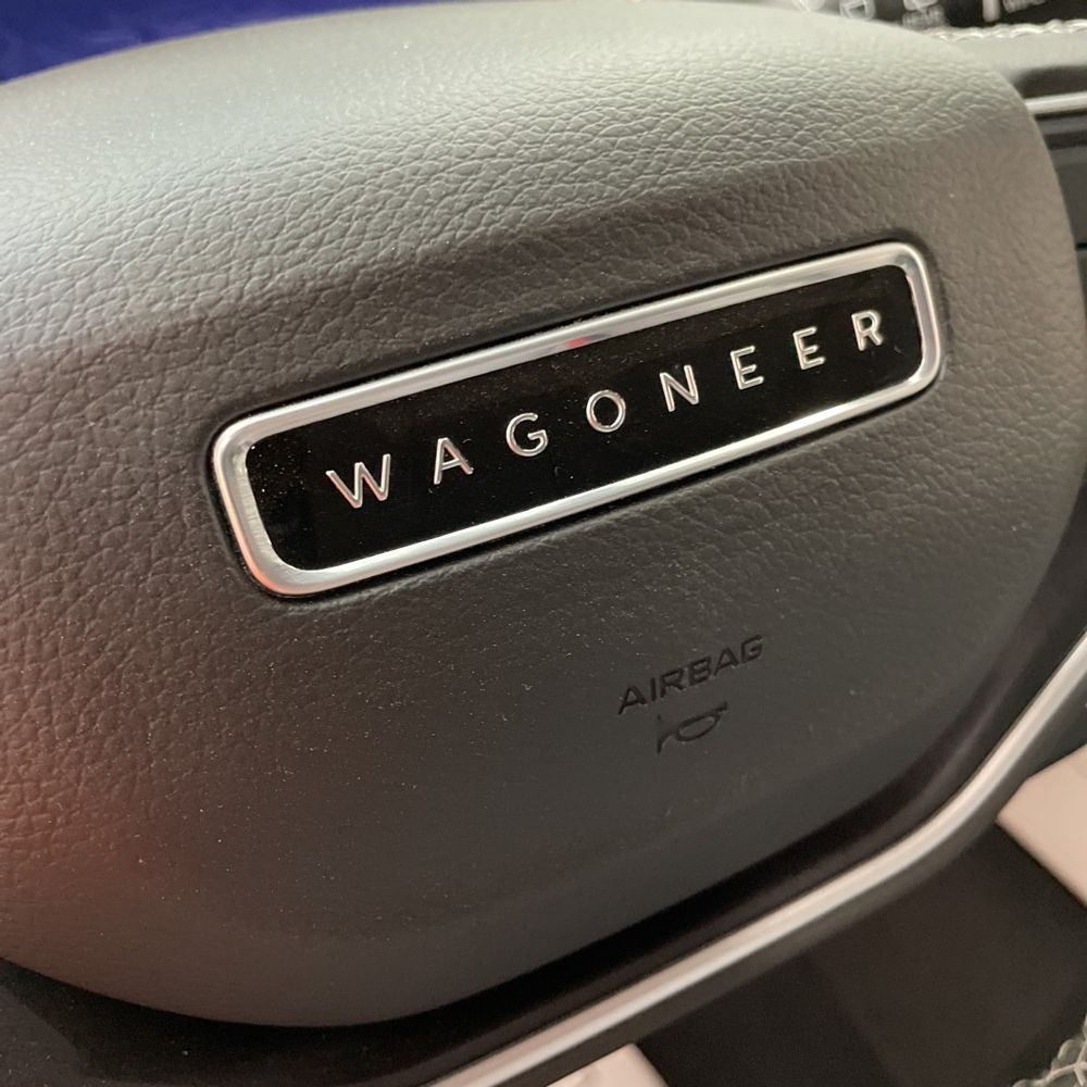 2024 Jeep Wagoneer L Base