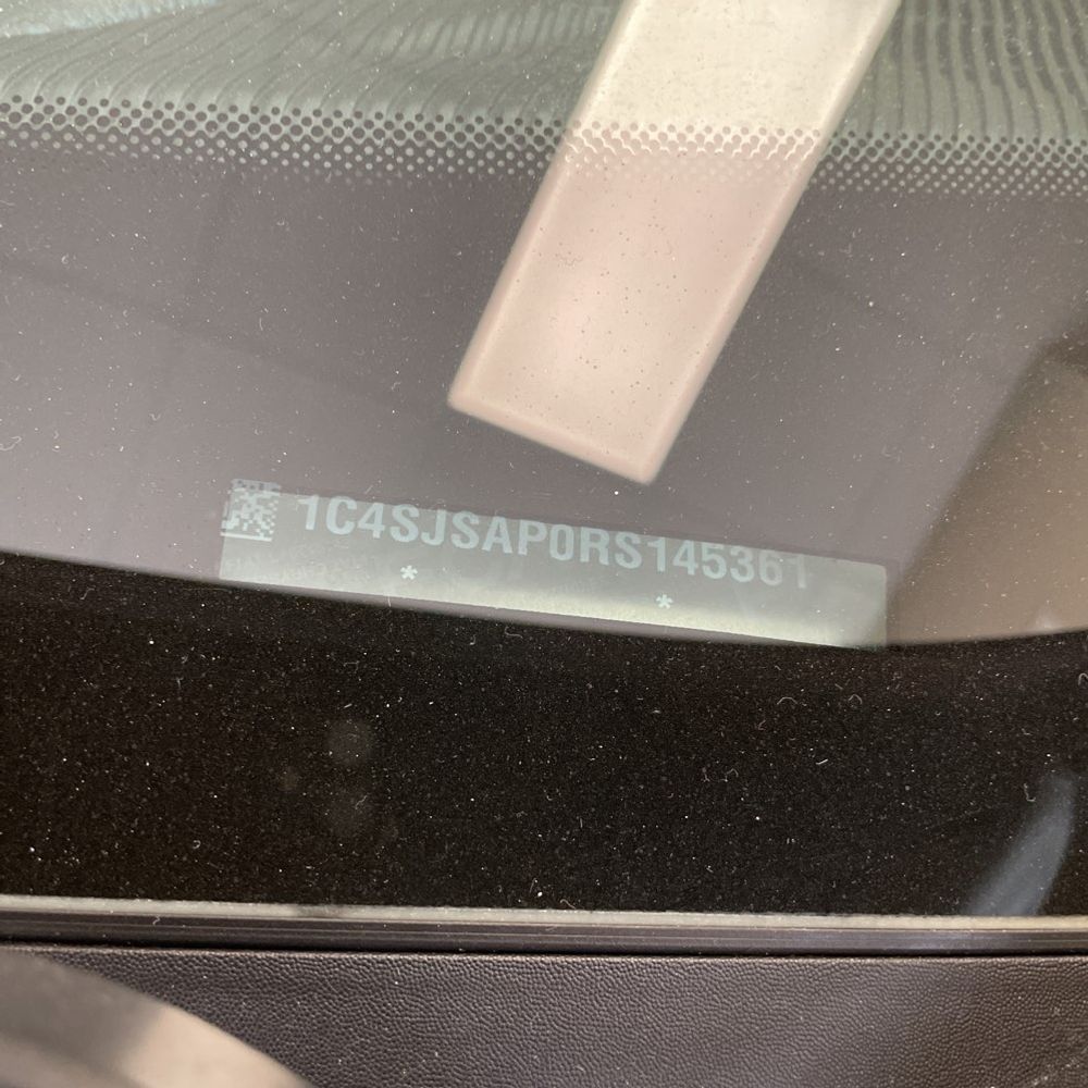 2024 Jeep Wagoneer L Base
