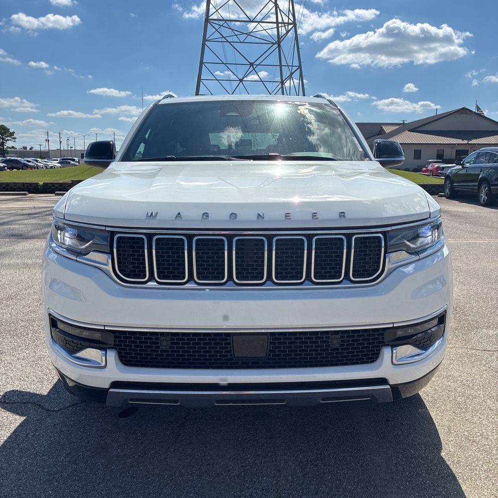 2024 Jeep Wagoneer L Series II