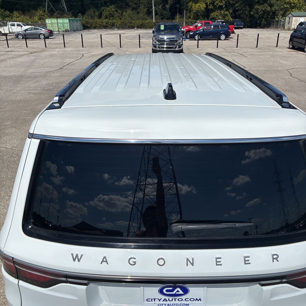 2024 Jeep Wagoneer L Series II