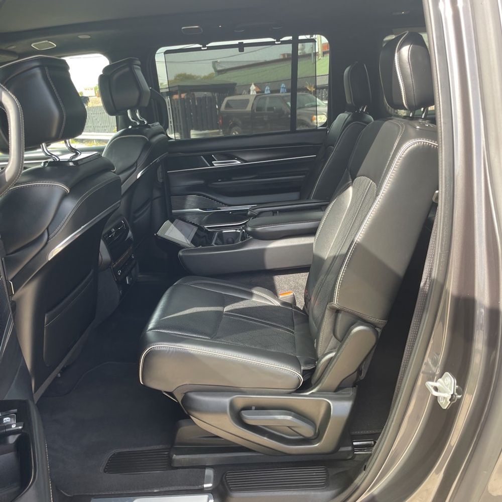 2024 Jeep Grand Wagoneer L Series II