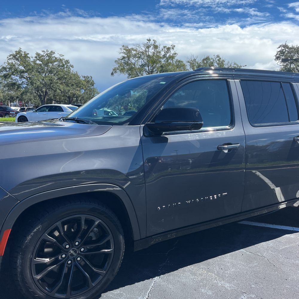 2024 Jeep Grand Wagoneer L Obsidian