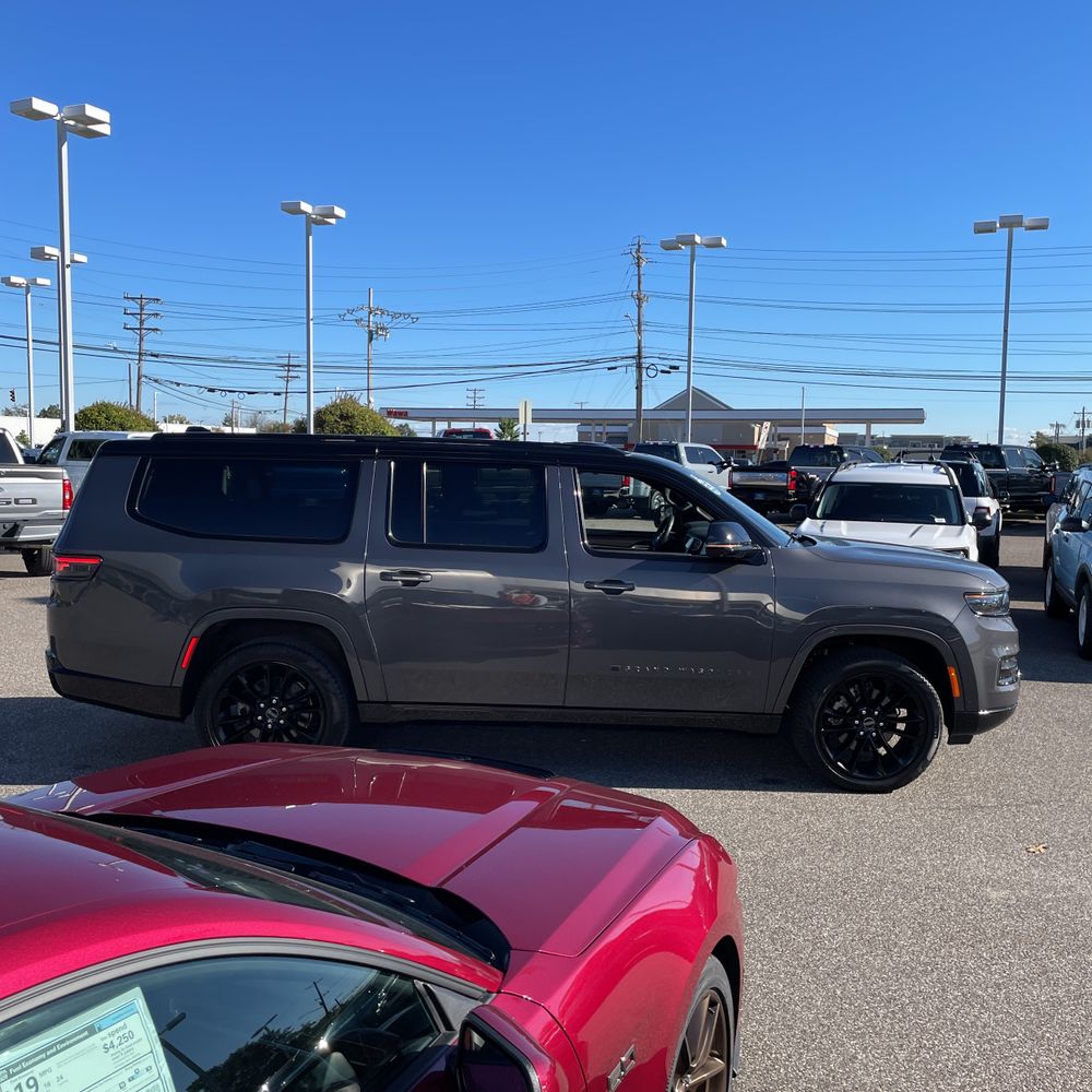 2024 Jeep Grand Wagoneer L Obsidian
