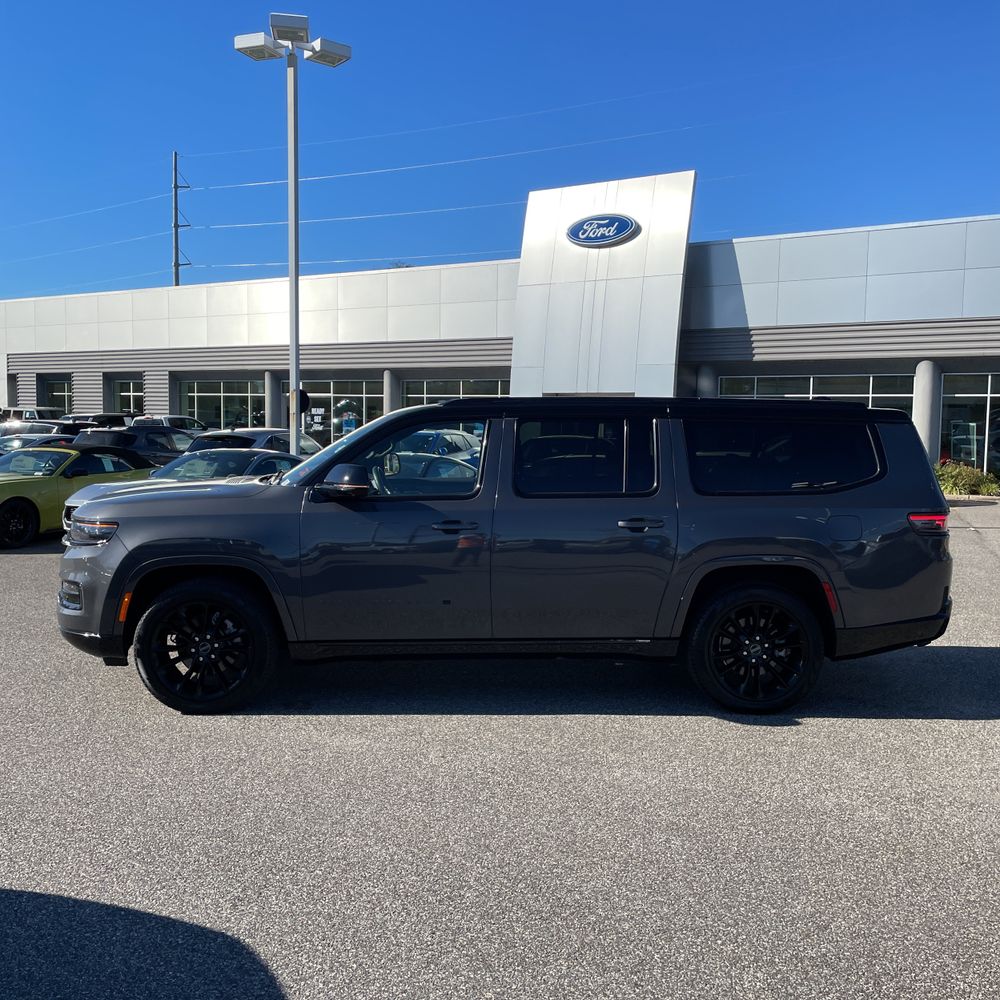 2024 Jeep Grand Wagoneer L Obsidian