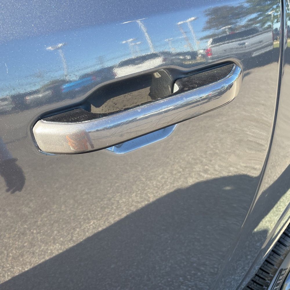 2024 Jeep Grand Wagoneer L Obsidian