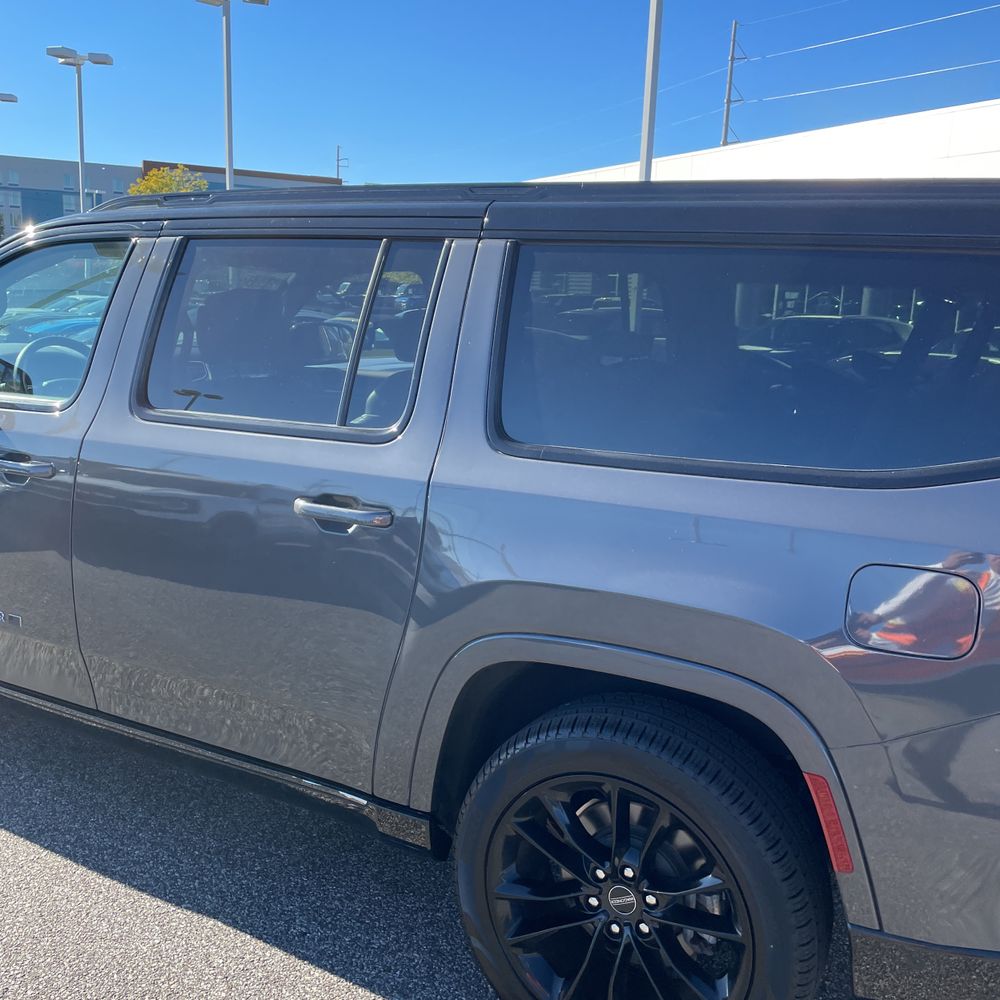 2024 Jeep Grand Wagoneer L Obsidian