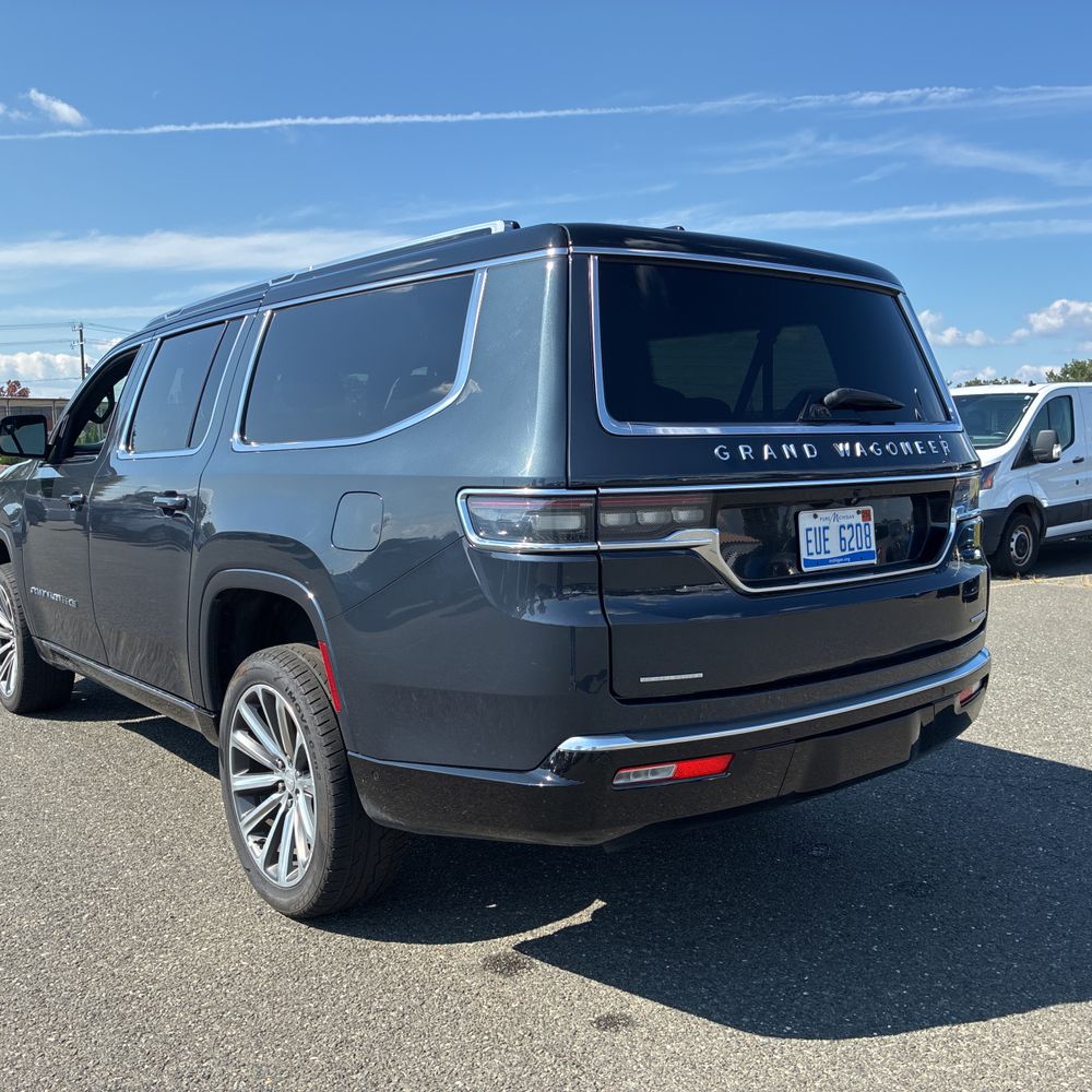 2023 Jeep Grand Wagoneer L Series II