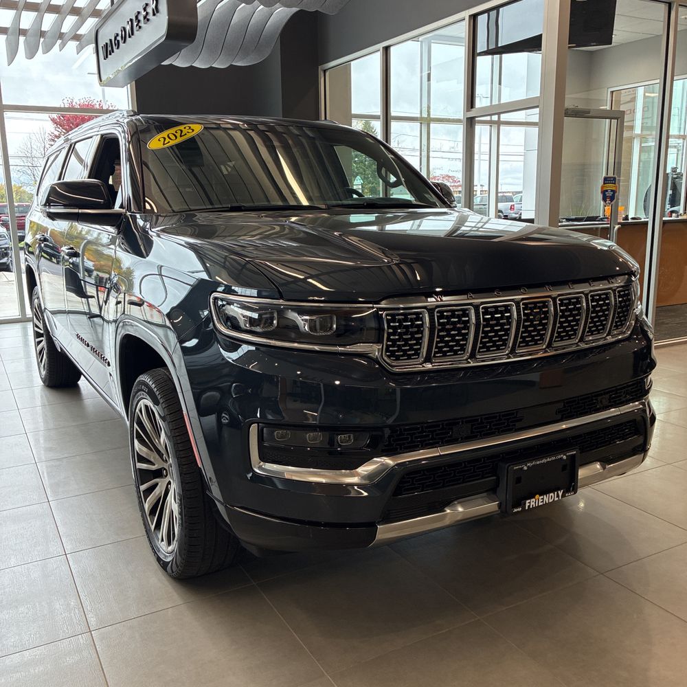 2023 Jeep Grand Wagoneer L Series III