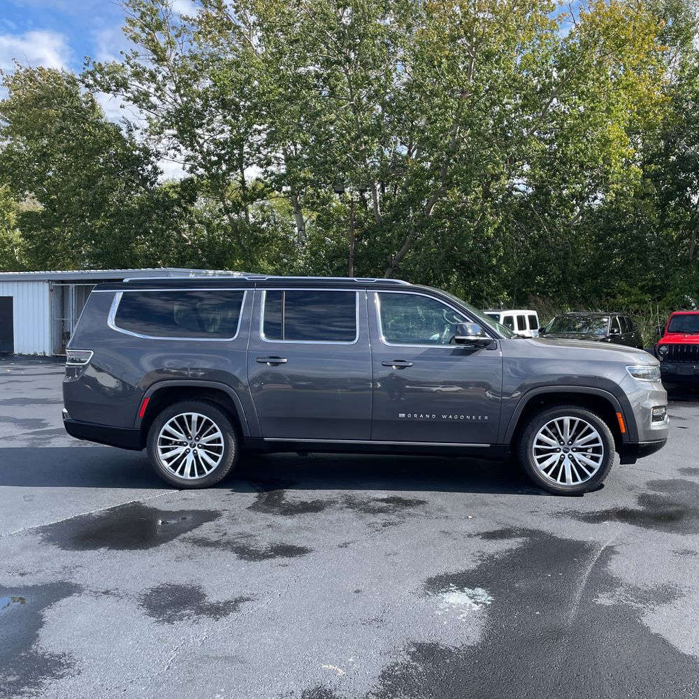 2024 Jeep Grand Wagoneer L Series III