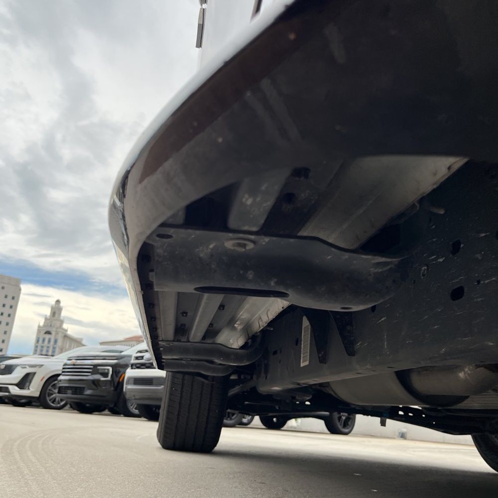 2023 Jeep Wagoneer Base
